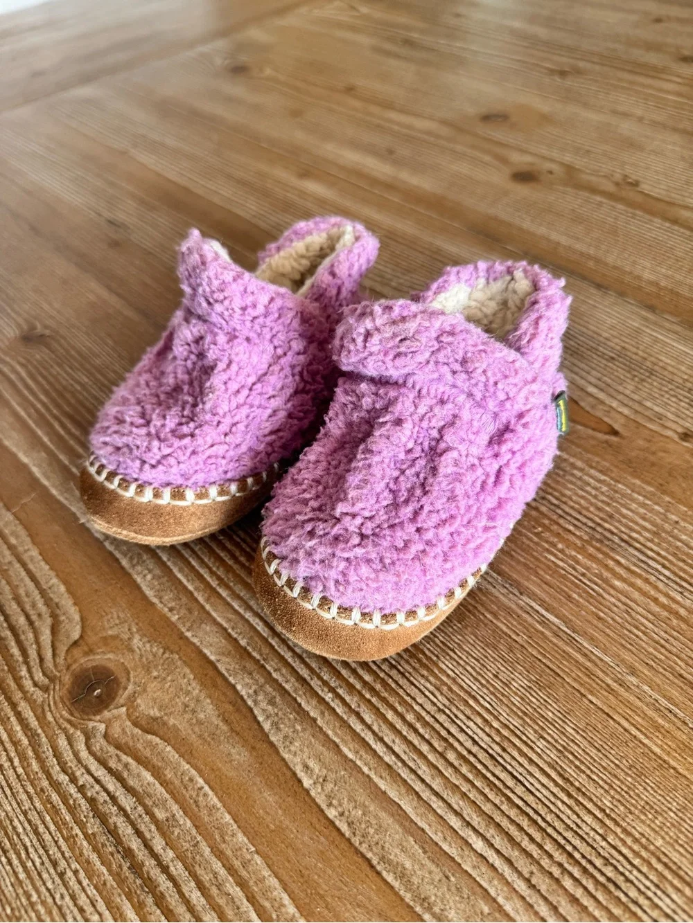 L.L. Bean Kids Pink Fleece Moccasin Slippers with Cream Lining
